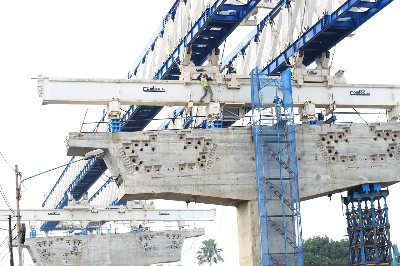 construction, workers, construction worker, industry, man, building, site, builder, safety, helmet, industrial, equipment, hardhat, engineering, engineer, contractor, yellow, profe. How to price fence contractor services for a fair margin